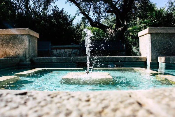 Teddy park bahçe ve Çeşme Kudüs İsrail görünümü