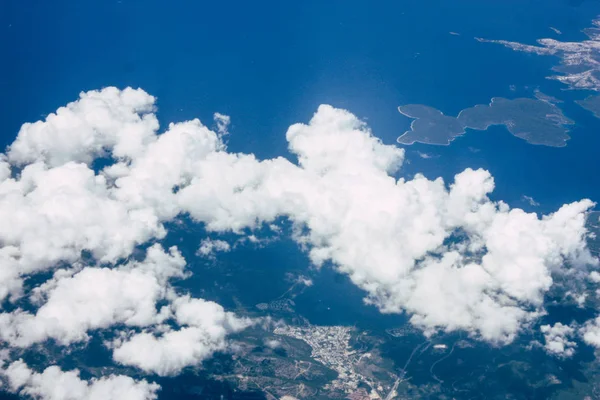 在1万英尺高空的地中海海岸鸟瞰下午 — 图库照片