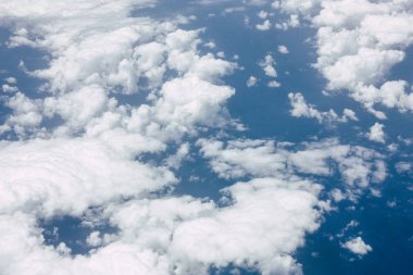 öğleden sonra 10.000 feet irtifada Akdeniz'in havadan görünümü