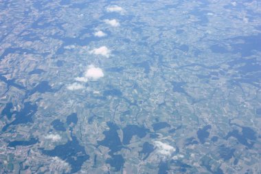 Fransa ve İtalya arasında Mont Blanc massif öğleden sonra 10.000 feet irtifada hava görünümünü