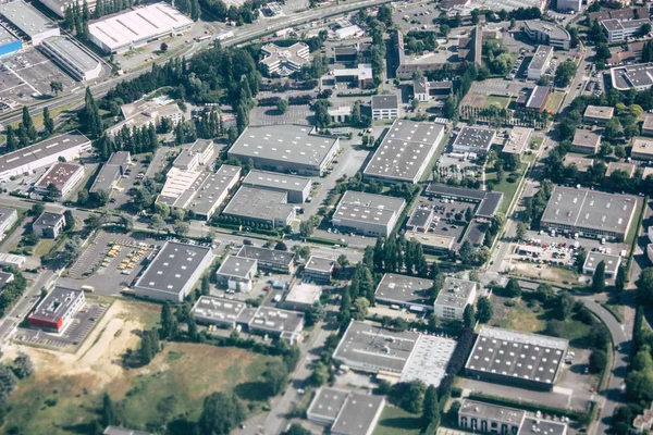 Öğleden sonra 10.000 feet irtifada Paris Fransa yakınındaki binaların Fransa 29 Haziran 2018 havadan görünümü