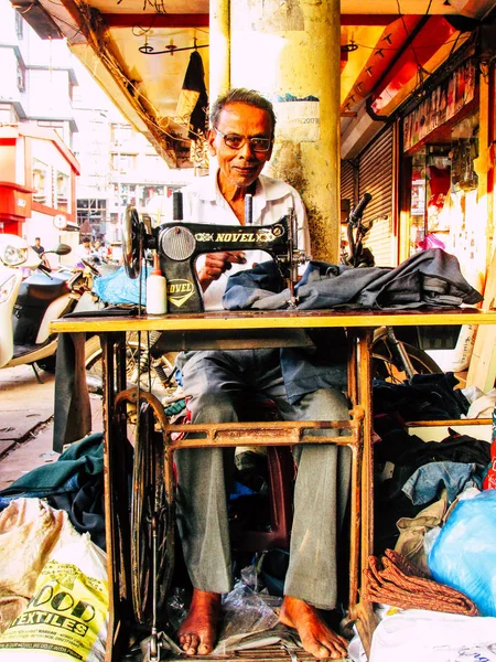 Margao Goa Índia Dezembro 2017 Vista Taillor Que Trabalha Rua — Fotografia de Stock