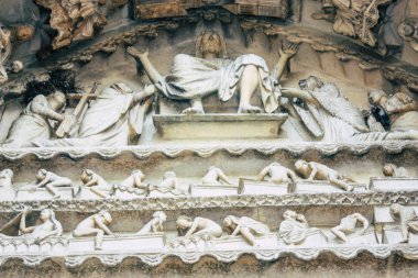 Reims Fransa 16 Temmuz 2018 öğleden sonra Notre Dame Katedrali'nin Reims cephe dış görünümünü