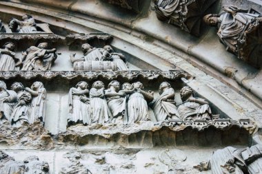 Reims Fransa 16 Temmuz 2018 öğleden sonra Notre Dame Katedrali'nin Reims cephe dış görünümünü