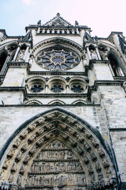 Reims Fransa 16 Temmuz 2018 öğleden sonra Notre Dame Katedrali'nin Reims cephe dış görünümünü