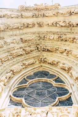 Reims Fransa 16 Temmuz 2018 öğleden sonra Notre Dame Katedrali'nin Reims cephe dış görünümünü
