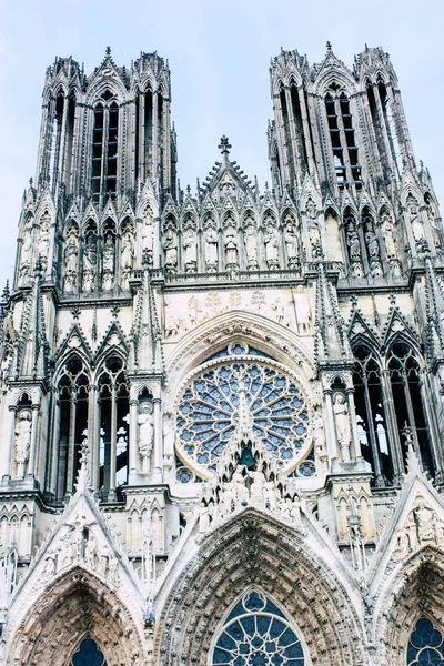 Remeš Francie Července 2018 Pohled Vnější Fasádě Katedrály Notre Dame — Stock fotografie