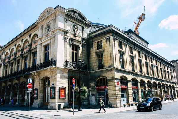 Reims Francia Julio 2018 Vista Gente Desconocida Caminando Por Calle — Foto de Stock