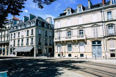 Reims Fransa 16 Temmuz 2018 görünümü bilinmeyen insan öğleden sonra Reims sokakta yürürken