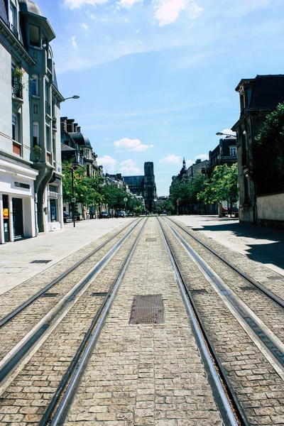 Reims Frankrijk Juli 2018 Weergave Van Onbekende Mensen Lopen Straat — Stockfoto