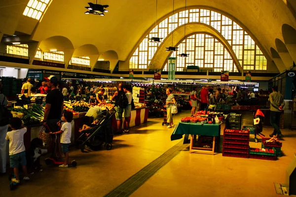 Reims Francia Julio 2018 Vista Gente Desconocida Comprando Mercado Reims — Foto de Stock