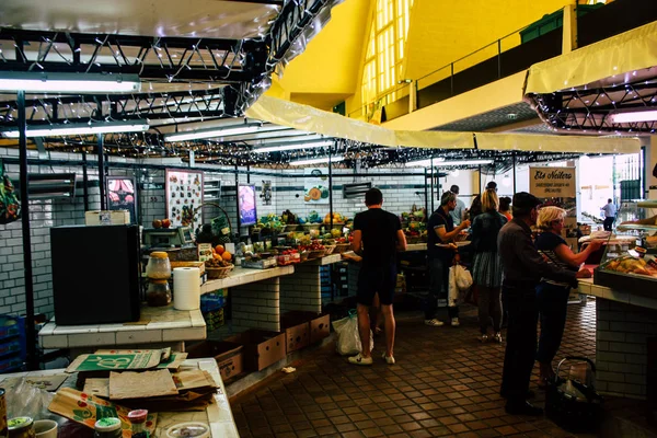 Reims Francia Julio 2018 Vista Gente Desconocida Comprando Mercado Reims — Foto de Stock