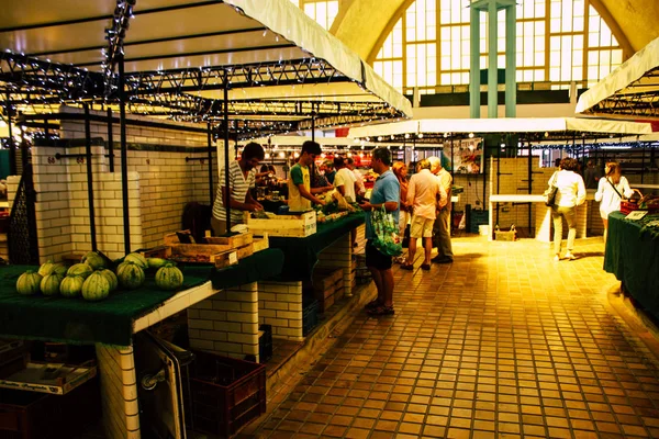 Reims Francia Julio 2018 Vista Gente Desconocida Comprando Mercado Reims — Foto de Stock