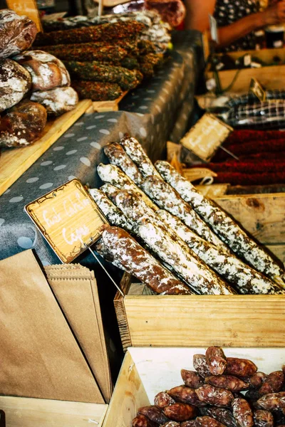 Reims Francia Julio 2018 Vista Las Salchichas Secas Vendidas Mercado —  Fotos de Stock