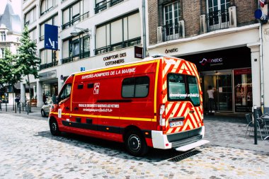 Reims Fransa 23 Temmuz 2018 Reims street öğleden sonra bir Fransız itfaiye görünümünü