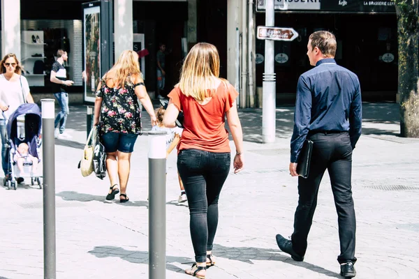 Reims Francia Luglio 2018 Veduta Persone Sconosciute Che Camminano Strada — Foto Stock