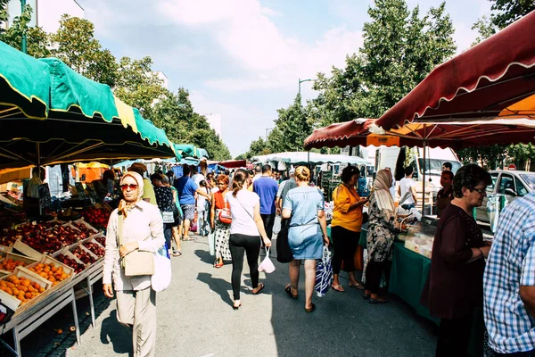 Reims Frankrike Juli 2018 Visa Okända Människor Shopping Och Promenader — Stockfoto