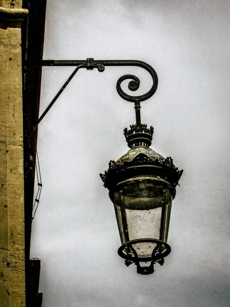 Paris França Junho 2016 Encerramento Iluminação Pública Nas Ruas Paris — Fotografia de Stock