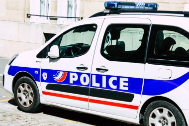 Reims Fransa 10 Ağustos 2018 Reims street öğleden sonra Fransız polis arabasına görünümünü