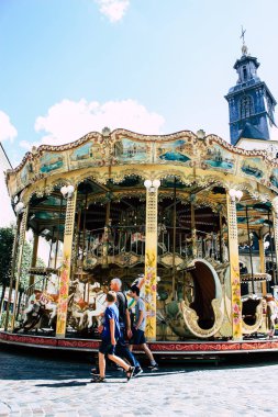 Reims Fransa 10 Ağustos 2018 17. yüzyıl Venedik bir atlıkarınca görünümünü öğleden sonra Reims yer d'Erlon üzerinde bulunan