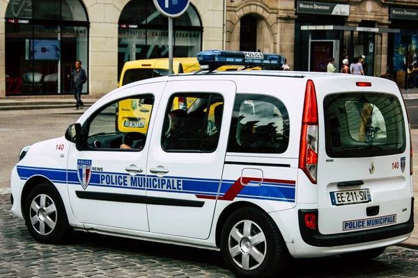Реймс Франції Серпня 2018 Подання Французька Поліція Автомобіль Вулиці Реймс — стокове фото