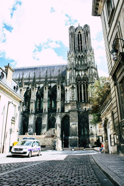 Reims Fransa 10 Ağustos 2018 Reims street öğleden sonra Fransız polis arabasına görünümünü