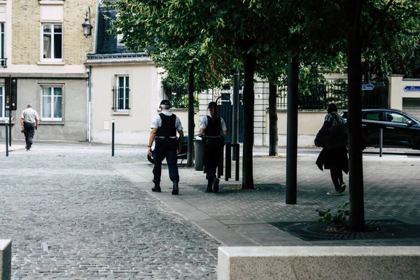 ランス フランス 2018 日午後でランスの街にフランス軍のパトロールのビュー — ストック写真