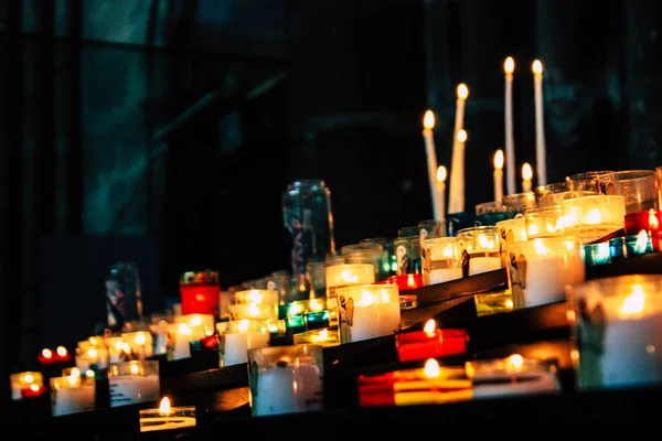 Reims Fransa 13 Ağustos 2018 görünümü öğleden sonra Notre Dame Katedrali Reims içinde mum