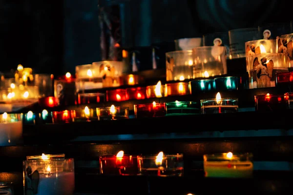Remeš Francie Srpna 2018 Pohled Svíčky Uvnitř Katedrály Notre Dame — Stock fotografie