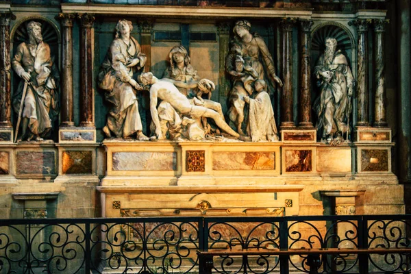 Reims Fransa 13 Ağustos 2018 öğleden sonra Notre Dame Katedrali Reims içinde mimarisinin görünümü