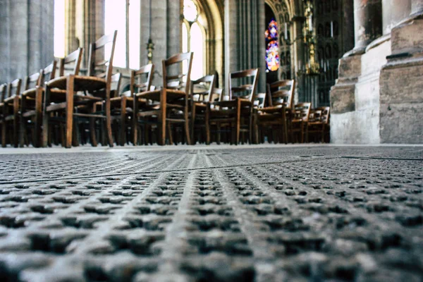 Reims Fransa 13 Ağustos 2018 öğleden sonra Notre Dame Katedrali Reims içinde mimarisinin görünümü
