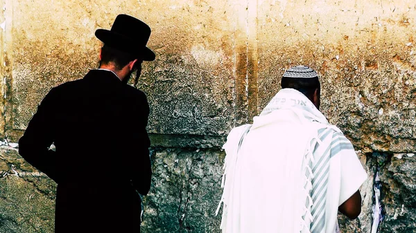 Jerusalém Israel Junho 2018 Vista Pessoas Desconhecidas Orando Frente Muro — Fotografia de Stock