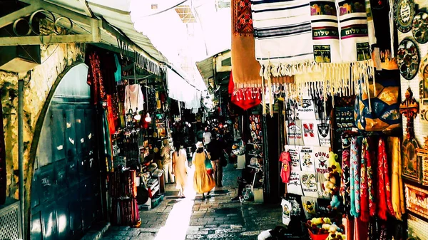 Jerusalén Israel Junio 2018 Vista Gente Desconocida Caminando Bazar Calle — Foto de Stock