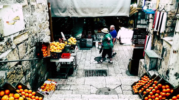 Jerusalén Israel Junio 2018 Vista Gente Desconocida Caminando Bazar Calle — Foto de Stock