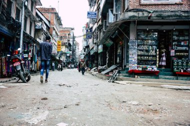 Katmandu Nepal 21 Ağustos 2018 görünümü bilinmeyen insan Katmandu sokakta Thamel sabah yürüyüş