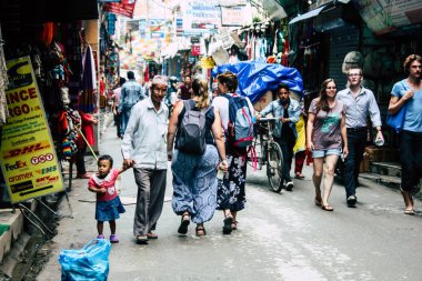 Katmandu Nepal 21 Ağustos 2018 görünümü bilinmeyen insan Katmandu sokakta Thamel sabah yürüyüş