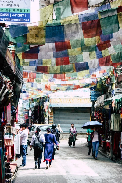 Katmandu Nepal Ağustos 2018 Görünümü Bilinmeyen Insan Katmandu Sokakta Thamel — Stok fotoğraf