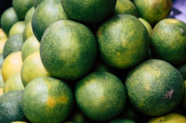 Katmandu Nepal 21 Ağustos 2018 çeşitli meyve Closeup sabah piyasada Katmandu Thamel sokakta satılan