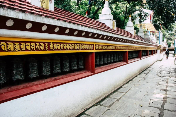 Kathmandu Nepal Agosto 2018 Vista Das Rodas Oração Tibetanas Templo — Fotografia de Stock