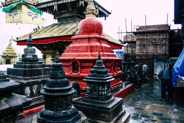 Katmandú Nepal Agosto 2018 Vista Estupa Negra Situada Parte Superior —  Fotos de Stock