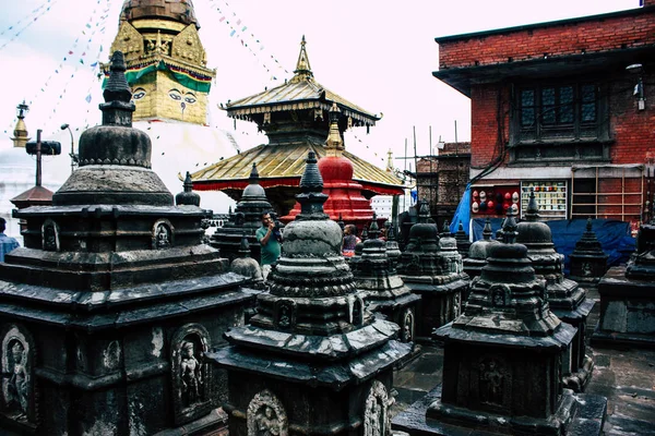 Kathmandu Nepal Agosto 2018 Vista Estupa Preta Localizada Topo Templo — Fotografia de Stock