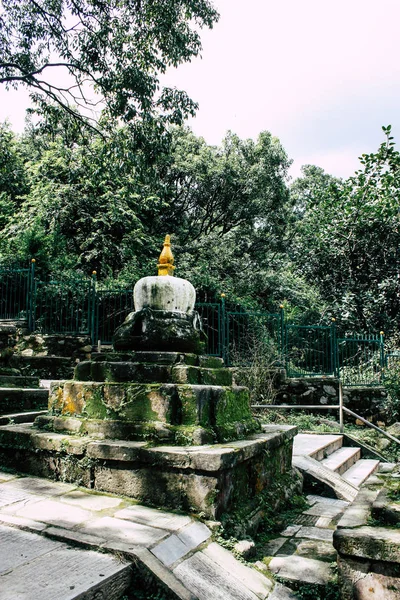 Kathmandu Nepal August 2018 View White Stupa Located Botton Monkey — Stock Photo, Image