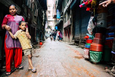 Katmandu Nepal 24 Ağustos 2018 Durbar sokakta Naghal District Kathmandu sabah yürüyüş bilinmeyenli insan görünümü