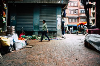 Katmandu Nepal 24 Ağustos 2018 Durbar sokakta Naghal District Kathmandu sabah yürüyüş bilinmeyenli insan görünümü