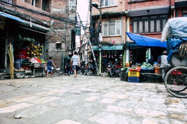 Katmandu Nepal 24 Ağustos 2018 Durbar sokakta Naghal District Kathmandu sabah yürüyüş bilinmeyenli insan görünümü