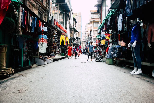 Kathmandu Nepál Srpna 2018 Pohled Neznámých Lidí Kteří Jdou Okrese — Stock fotografie