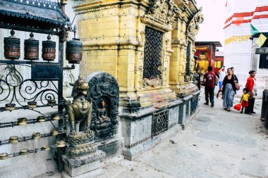 Katmandu Nepal 23 Ağustos 2018 tapınağın görünümünü akşam üst kısmında Swayambhunath alan Kathmandu maymun tapınakta bulunan