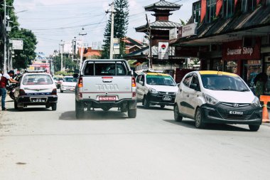 Katmandu Nepal 26 Ağustos 2018 Katmandu Thamel bölgesinde öğleden sonra Caddesi'nde trafik sıkışıklığı görünümünü