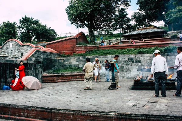 Kathmandu Nepál Augusztus 2018 Ismeretlen Hindu Emberek Hogy Tűz Szertartás — Stock Fotó