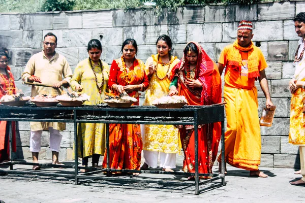 Kathmandu Nepál Augusztus 2018 Ismeretlen Hindu Emberek Hogy Tűz Szertartás — Stock Fotó